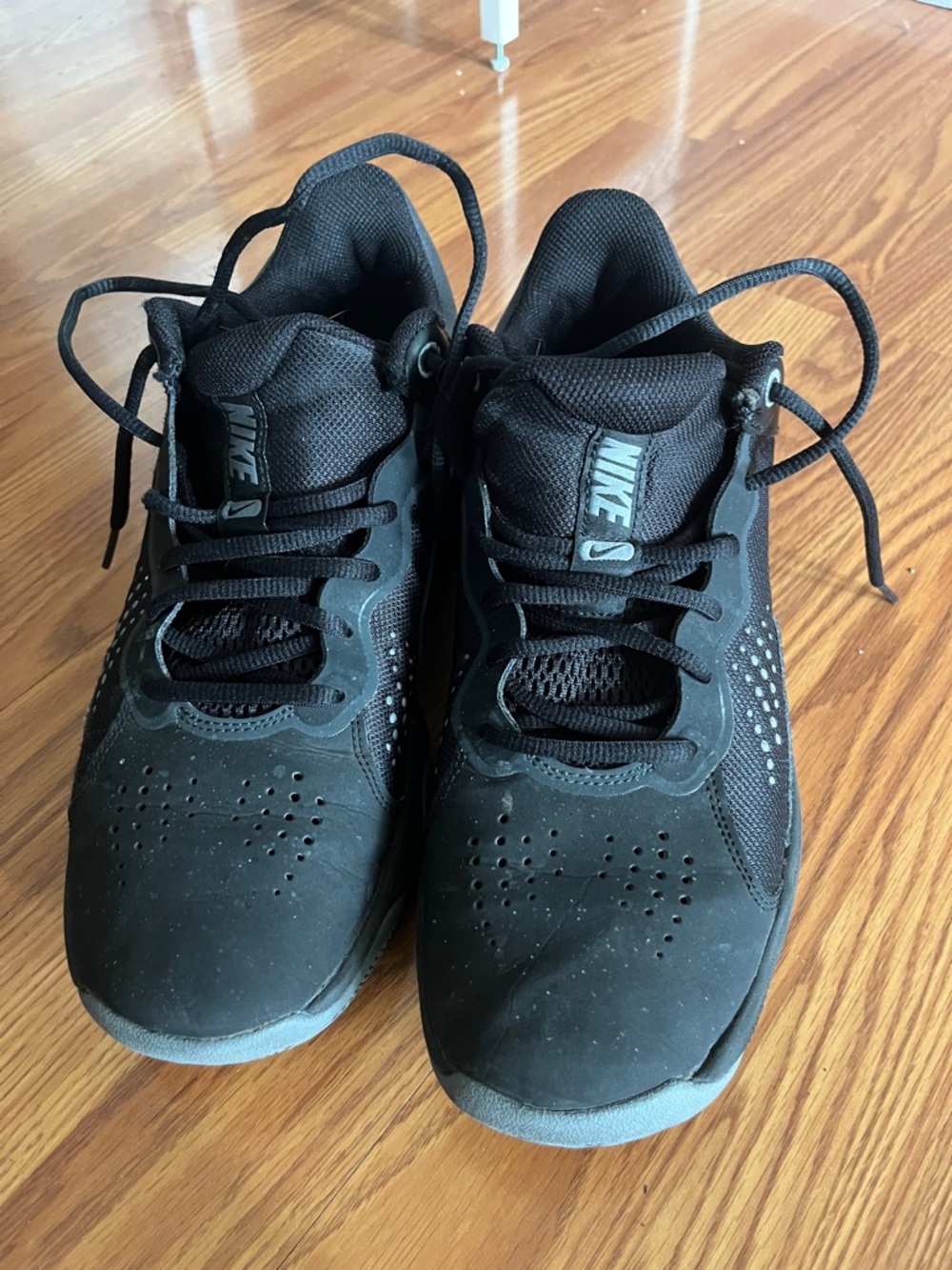 Nike Black and Gray Training Sneakers-basketball